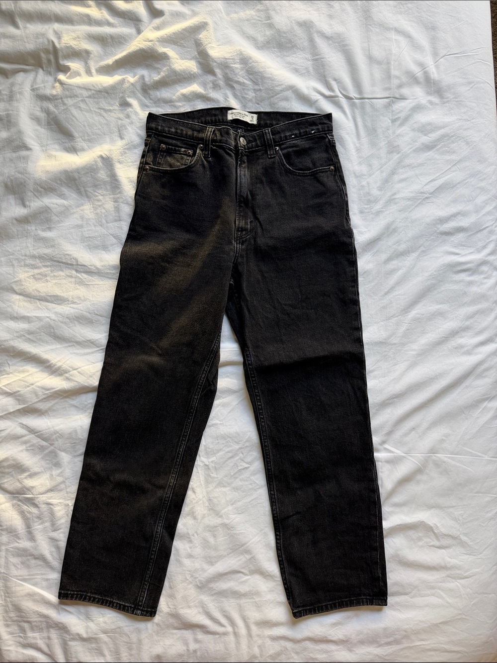 Abercrombie & Fitch The Ankle Straight ultra high rise black Jeans